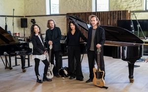 Katia & Marielle Labèque, Bryce Dessner & David Chalmin: Sonic Wires