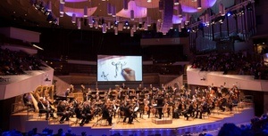 Familienkonzert: Der holzgeschnitzte Prinz