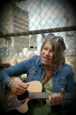 Michi Hartmann & Friends A THOUSAND YELLOW DAISIES