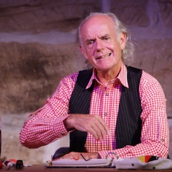 Bücherbühne: Klaus Karl-Kraus