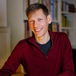 Jörg Mühle