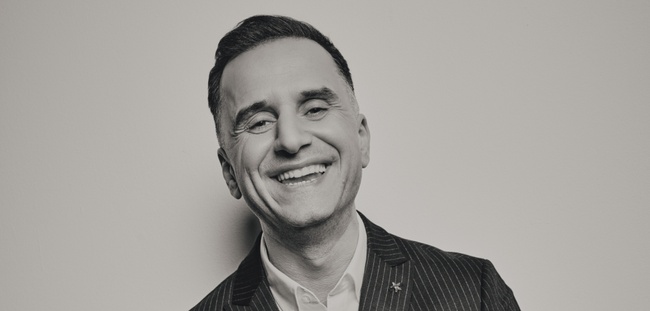 Özcan Cosar - VIP
