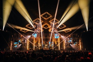 Bee Gees By Maincourse