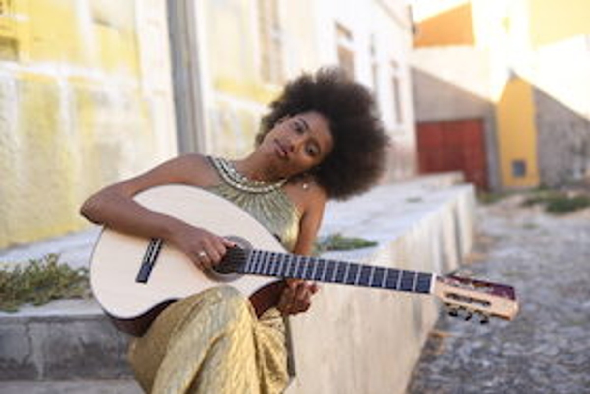 Cláudia Sofia Trio