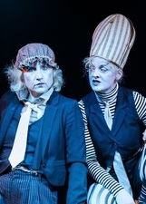 Triple A Theater - PEACE FOOD oder Die letzte Suppe