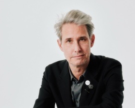 Dirk von Lowtzow