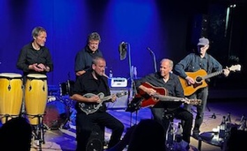 „Santana & Friends“ mit den Momentensammlern
