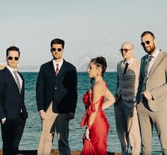 The LEANING IN Underground feat. Paula Bilá