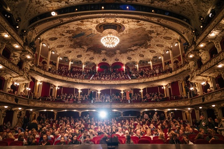 Hamburg vs. München - Poetry Slam Städtebattle