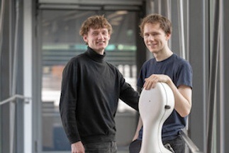 Lionel Martin, Violoncello & Demian Martin, Klavier