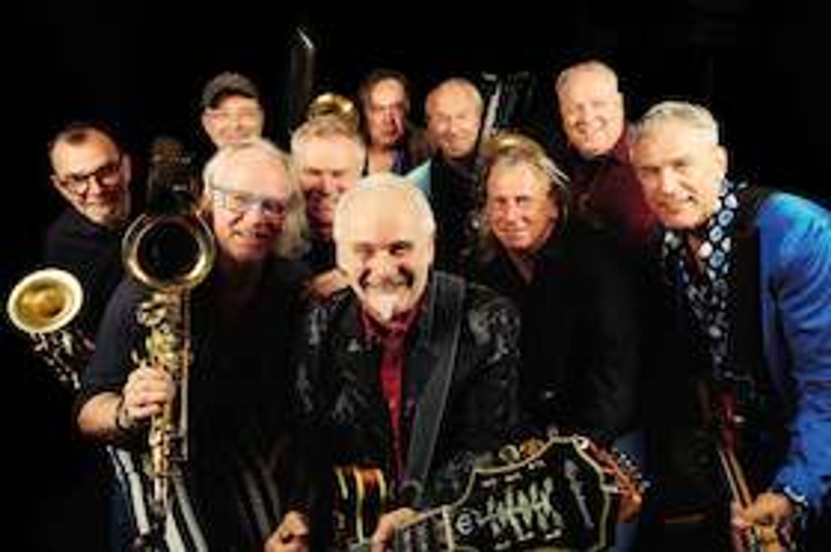 Dr. Mablues & the detail horns
