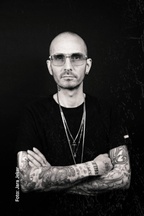 Dr. Mark Benecke