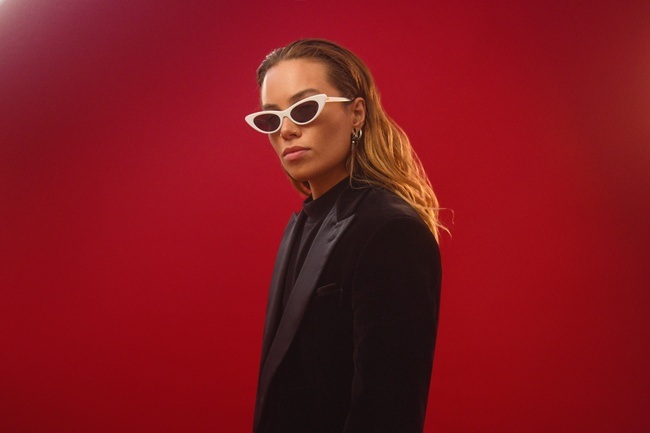 Tash Sultana | Logen-Seat in der Ticketmaster Suite