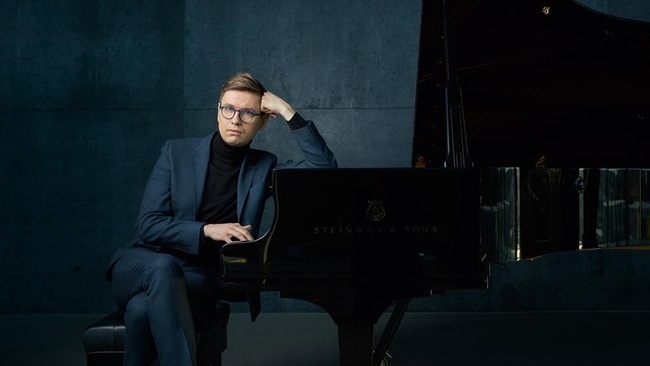 Víkingur Ólafsson Opus 109