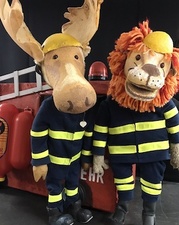 „Finn, der Feuerwehrelch“