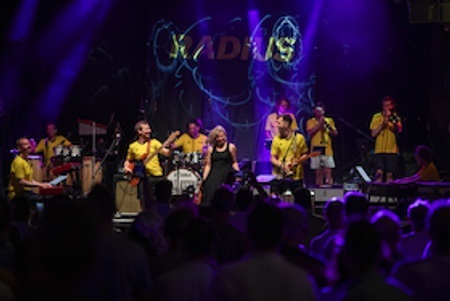 Radius feat. Leonora