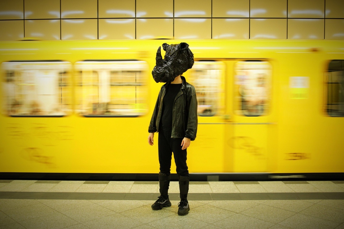 Titelbild der Veranstaltung Rhinozeros – ein Comeback