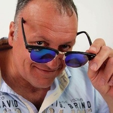 90er und 2000er Party