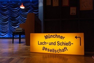 War was? 70 Jahre Münchner Lach- und Schießgesellschaft