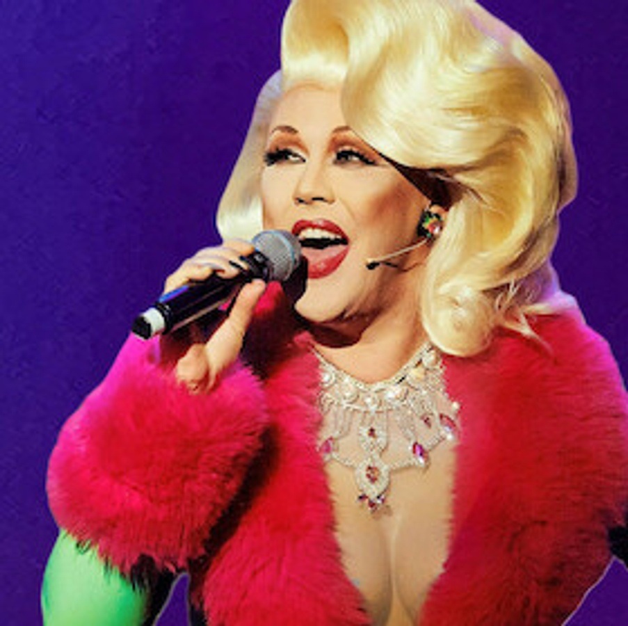 Titelbild der Veranstaltung Elke Winter - Queen of Comedy