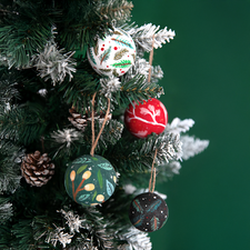 The Art of Painting: Weihnachtskugeln