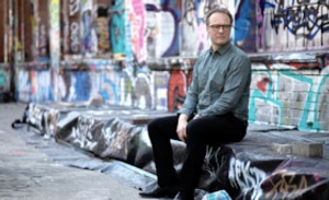 René Sydow - Sie dürfen sich wieder setzen