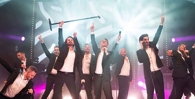 Arien sowie Rock- und Popsongs