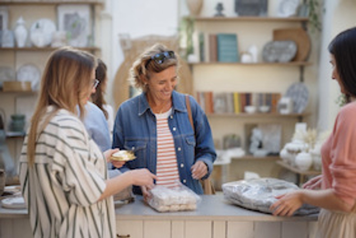 Titelbild der Veranstaltung FREIBURGerLEBEN: Food+Fashion Tour durch die schönsten Gassen Freiburgs