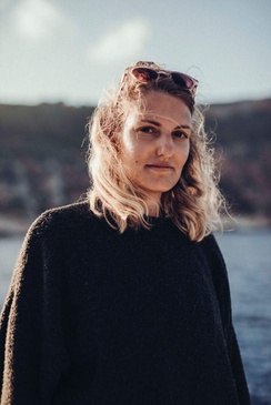 Anni Knall