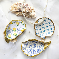 The Art of Oyster Painting & Decoupage