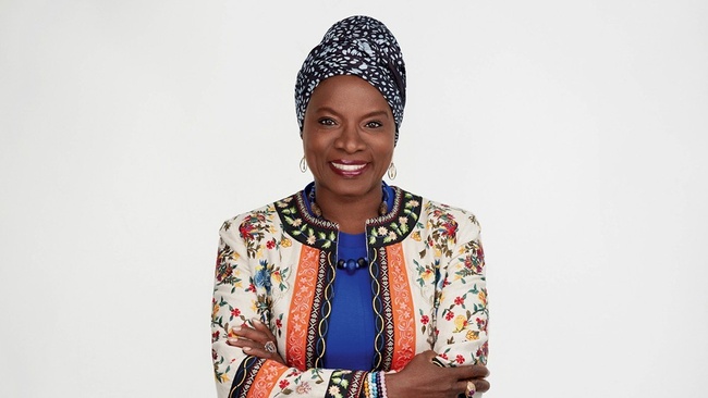 Angélique Kidjo Metropole Orkest