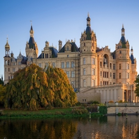 Musikalische Schlossführungen