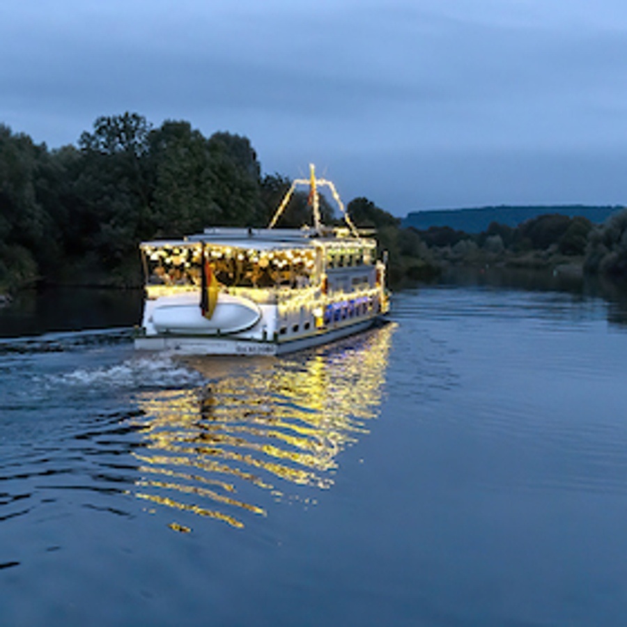 Lampionfahrt mit Live-Musik