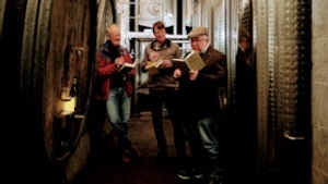 Holz oder Stahl - eine literarisch musikalische Weinprobe