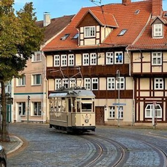 Zeitreise mit der historischen Straßenbahn