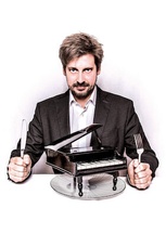 Daniel Helfrich