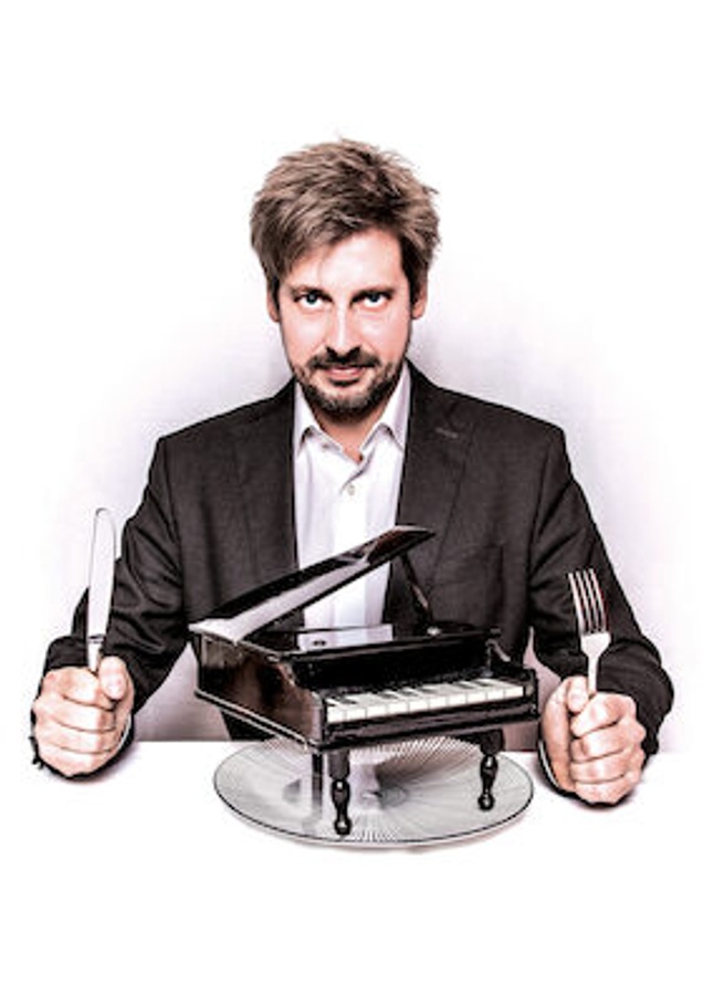 Daniel Helfrich