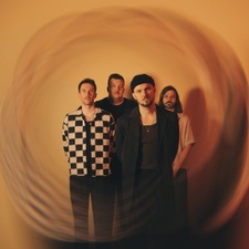 PLEASE MADAME - Live in Dresden