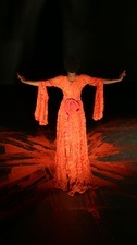 AJEJU: Estratégias coreográficas para engolir o mundo (Choreographic strategies to devour the world)