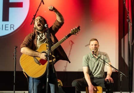 Kommando Freibier - Support: Oldenburger Kneipenchor