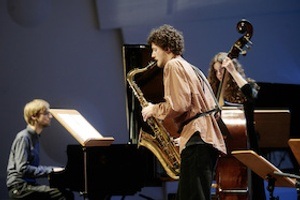 Terrassenkonzert: „Birth of the Cool“ – Zum 100. Geburtstag von Miles Davis