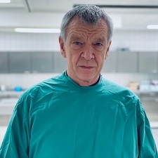 Prof. Dr. Klaus Püschel - Rechtsmedizin hautnah