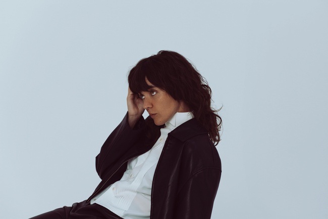 COURTNEY BARNETT