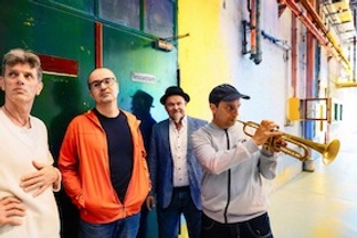 Ella & Louis Jazz Club im Holzhausenschlösschen