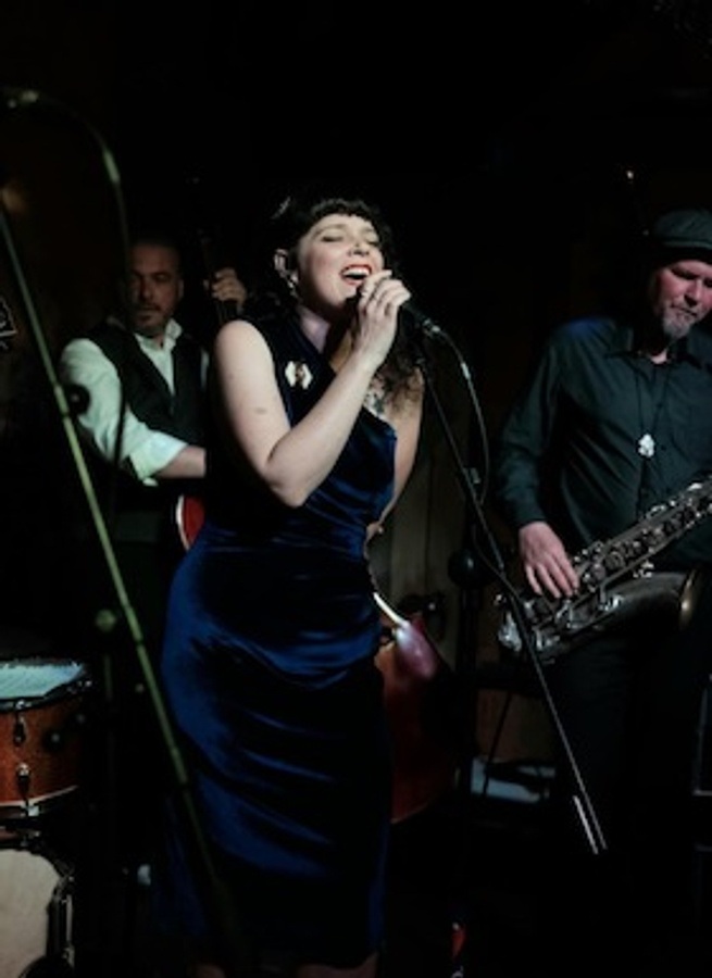 AMHELL BAREFOOT and Her European Allstars
