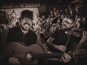 Django 3000 – UNPLUGGED