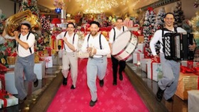 Santa mahoin