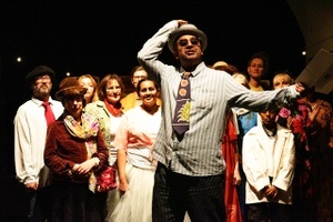 tutti insieme - Theaterwerkstatt mit Menschen von hier und woanders