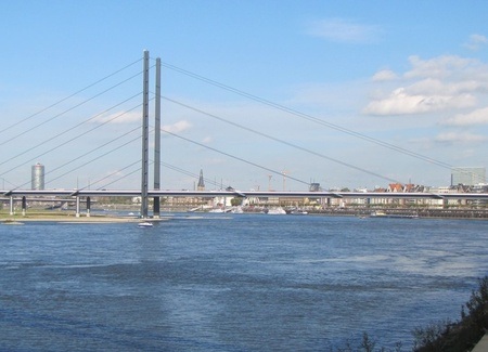 Nach Neuss und Düsseldorf