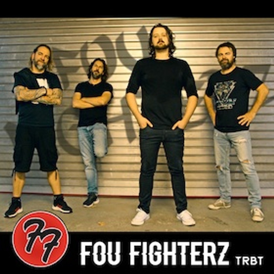 Fou Fighterz